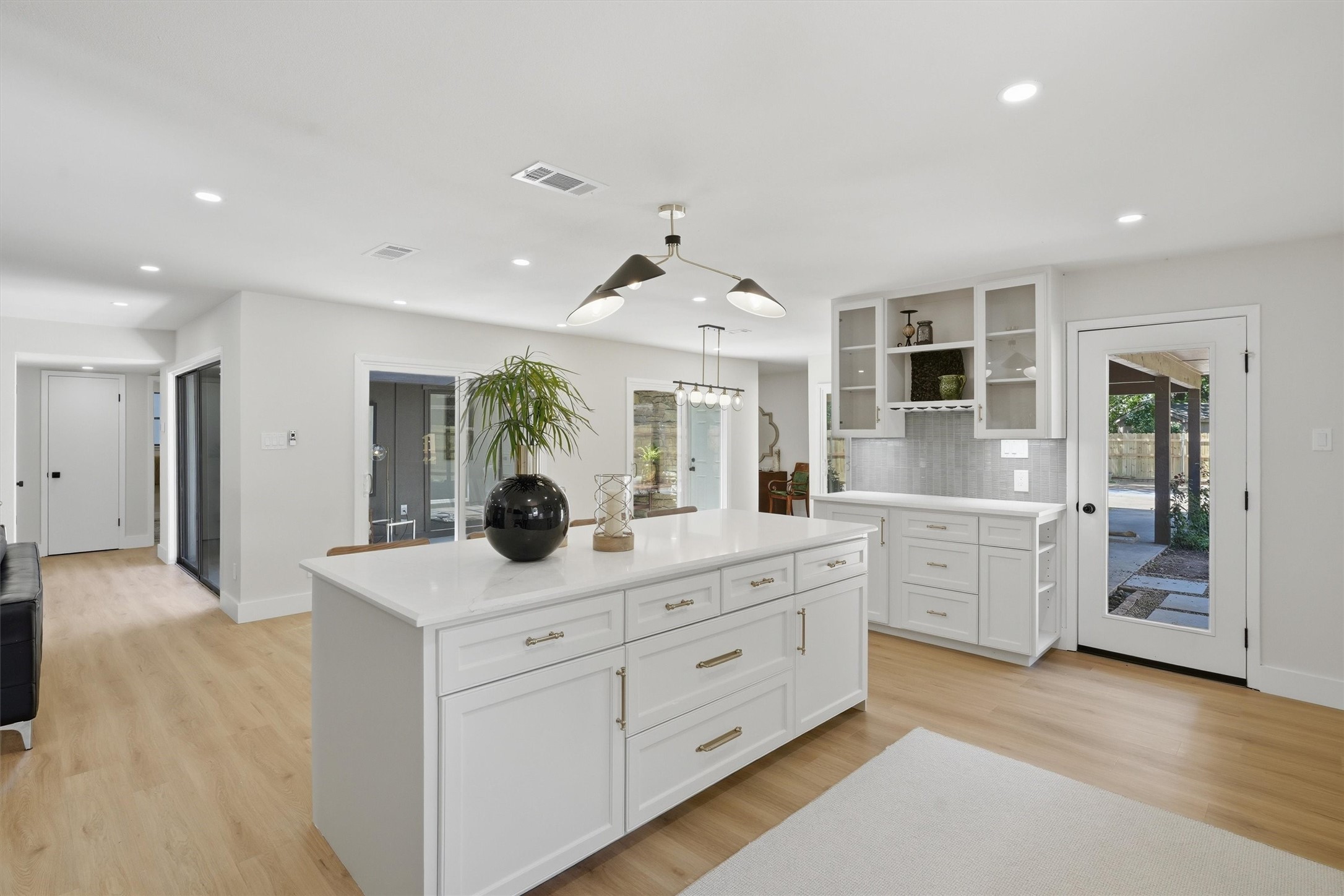 5506 Cortez Drive De Cordova TX 76049