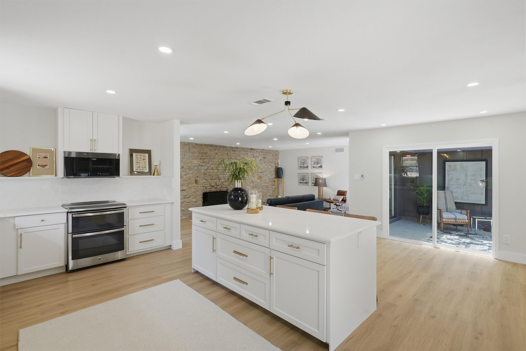 5506 Cortez Drive De Cordova TX 76049