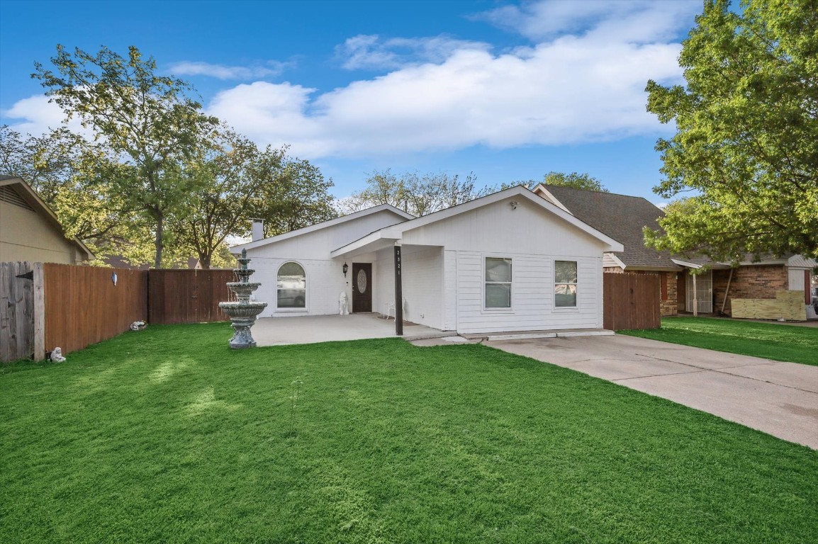 2321 Avenue C Grand Prairie TX 75051