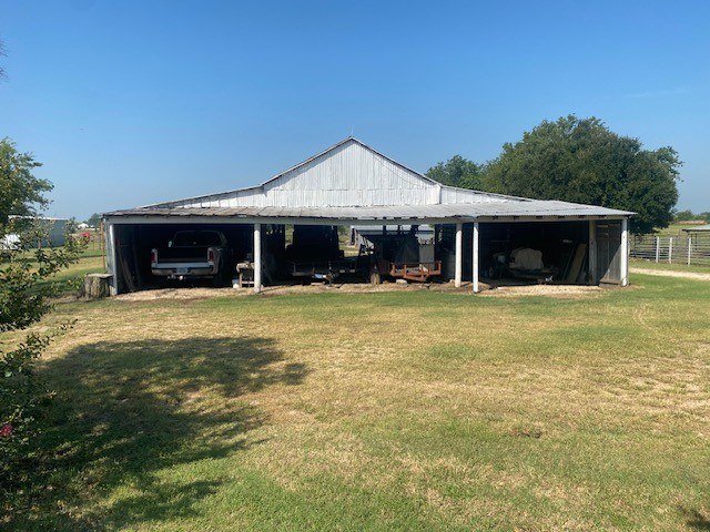 449 County Road 403 Lott TX 76656