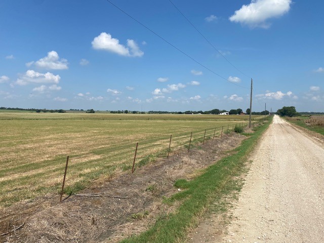449 County Road 403 Lott TX 76656