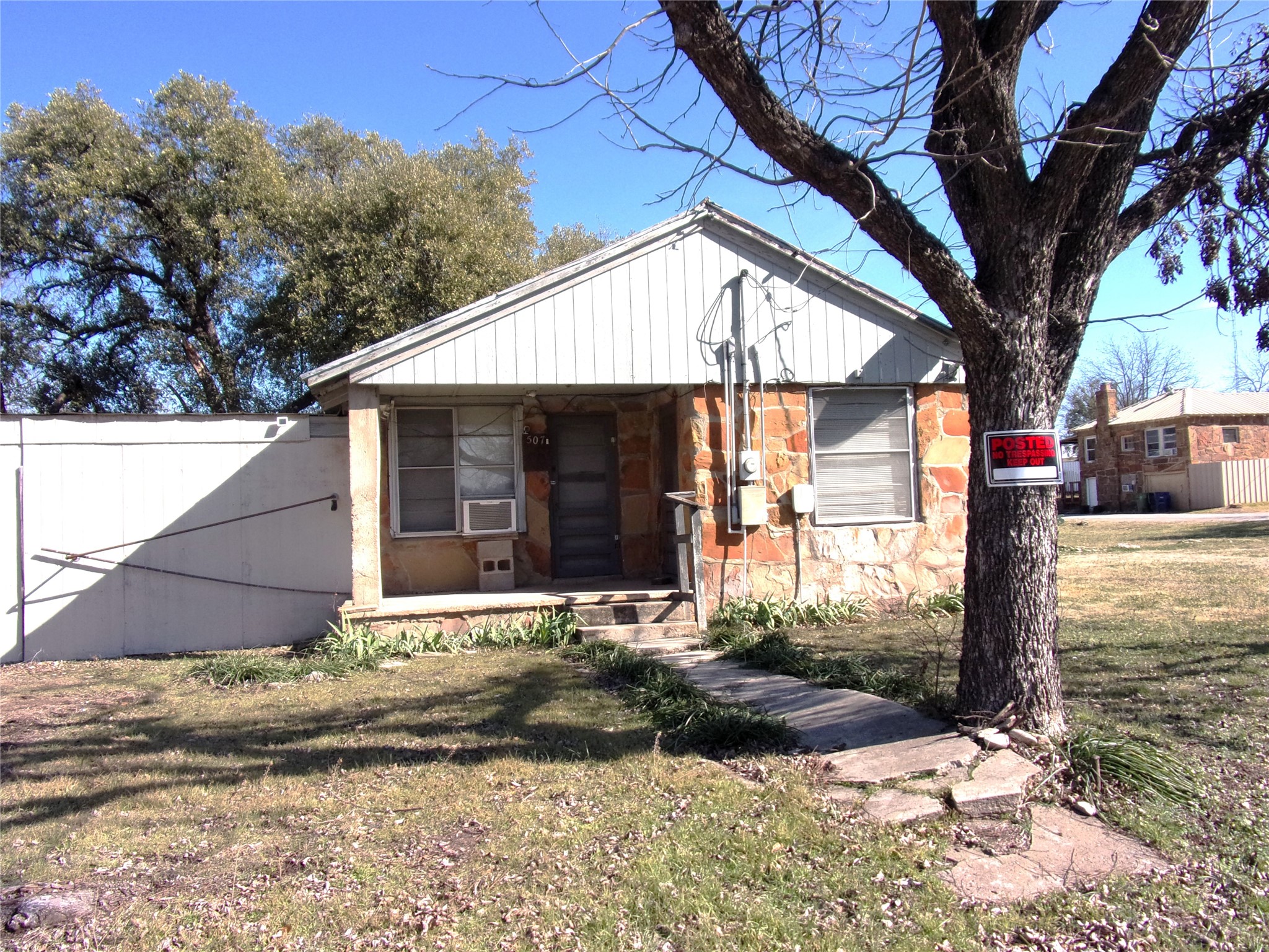 507 S Cherokee Street San Saba TX 76877