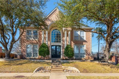 1217 Carousel Drive Bedford TX 76021