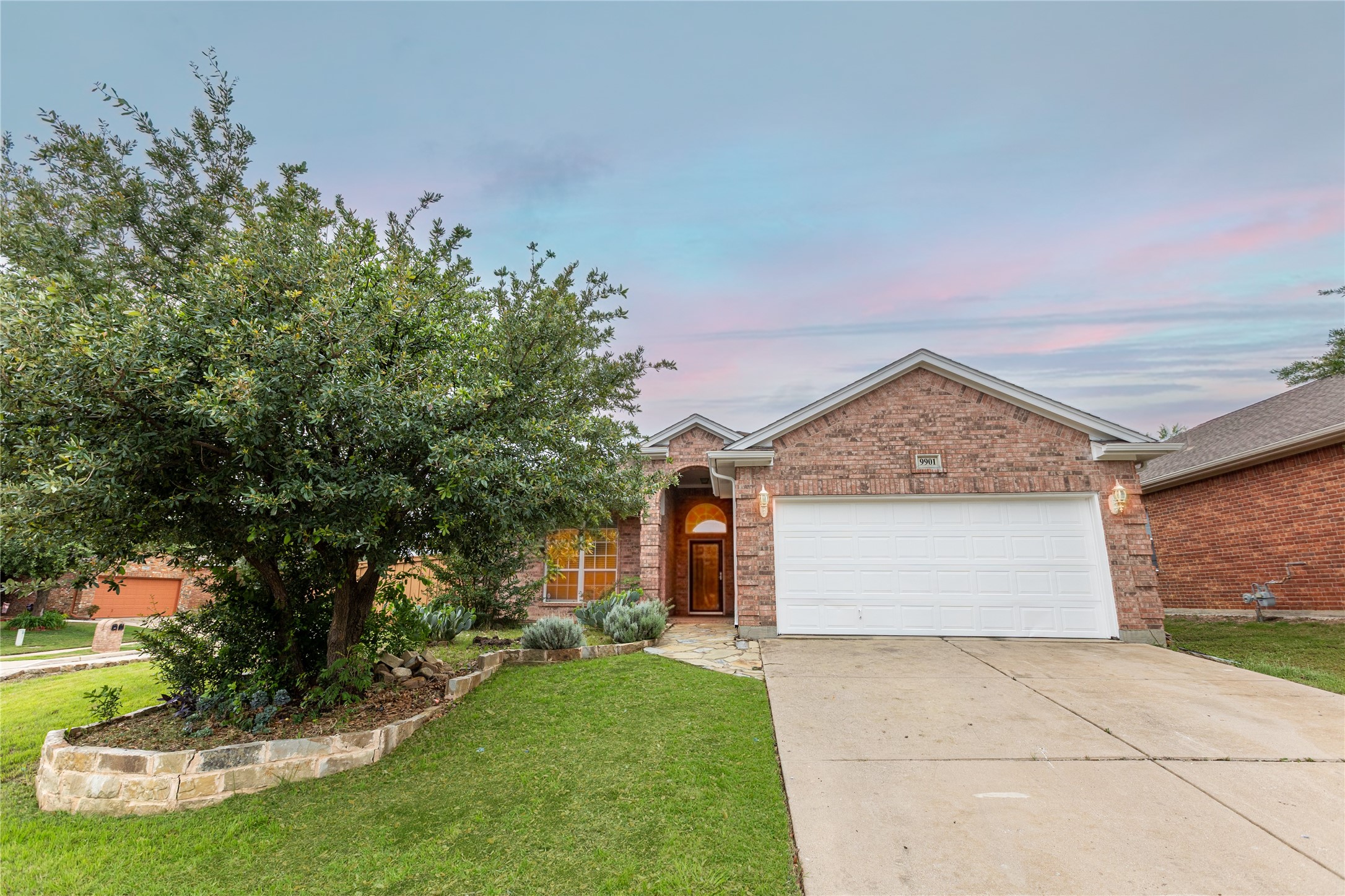 9901 Bend Court Fort Worth TX 76177