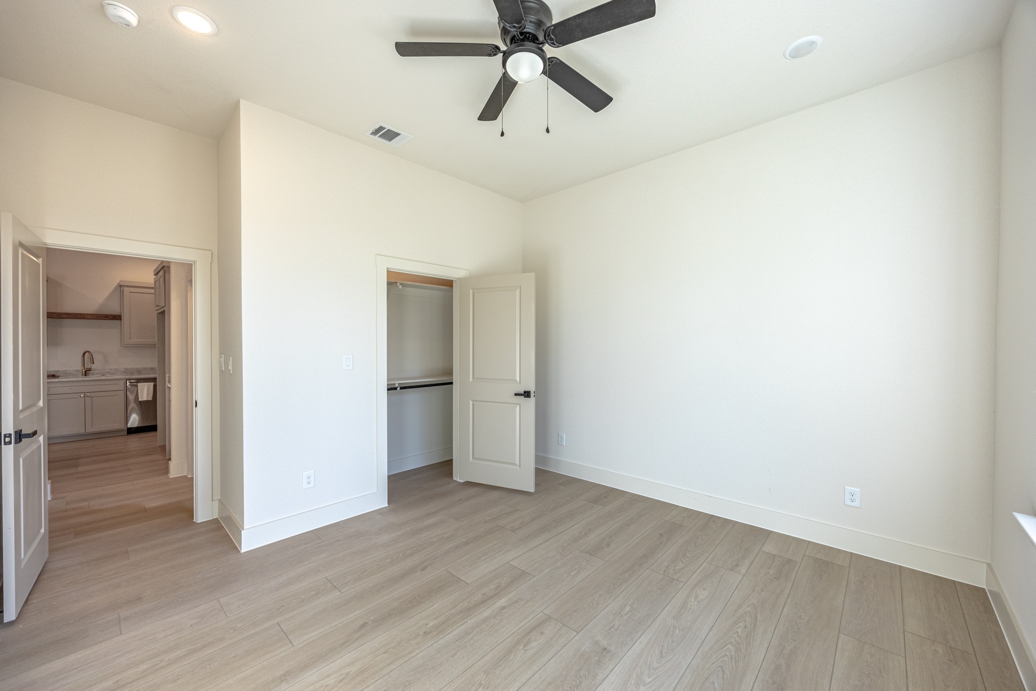 617 E Ramsey Avenue Fort Worth TX 76104