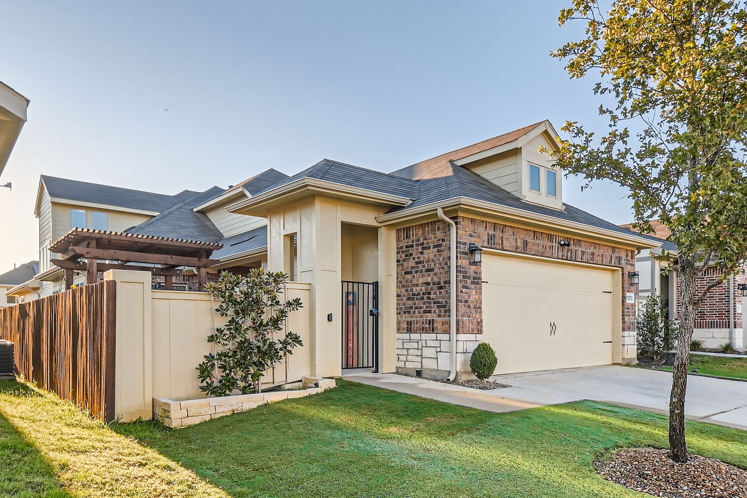 1013 Mason Street Aubrey TX 76227
