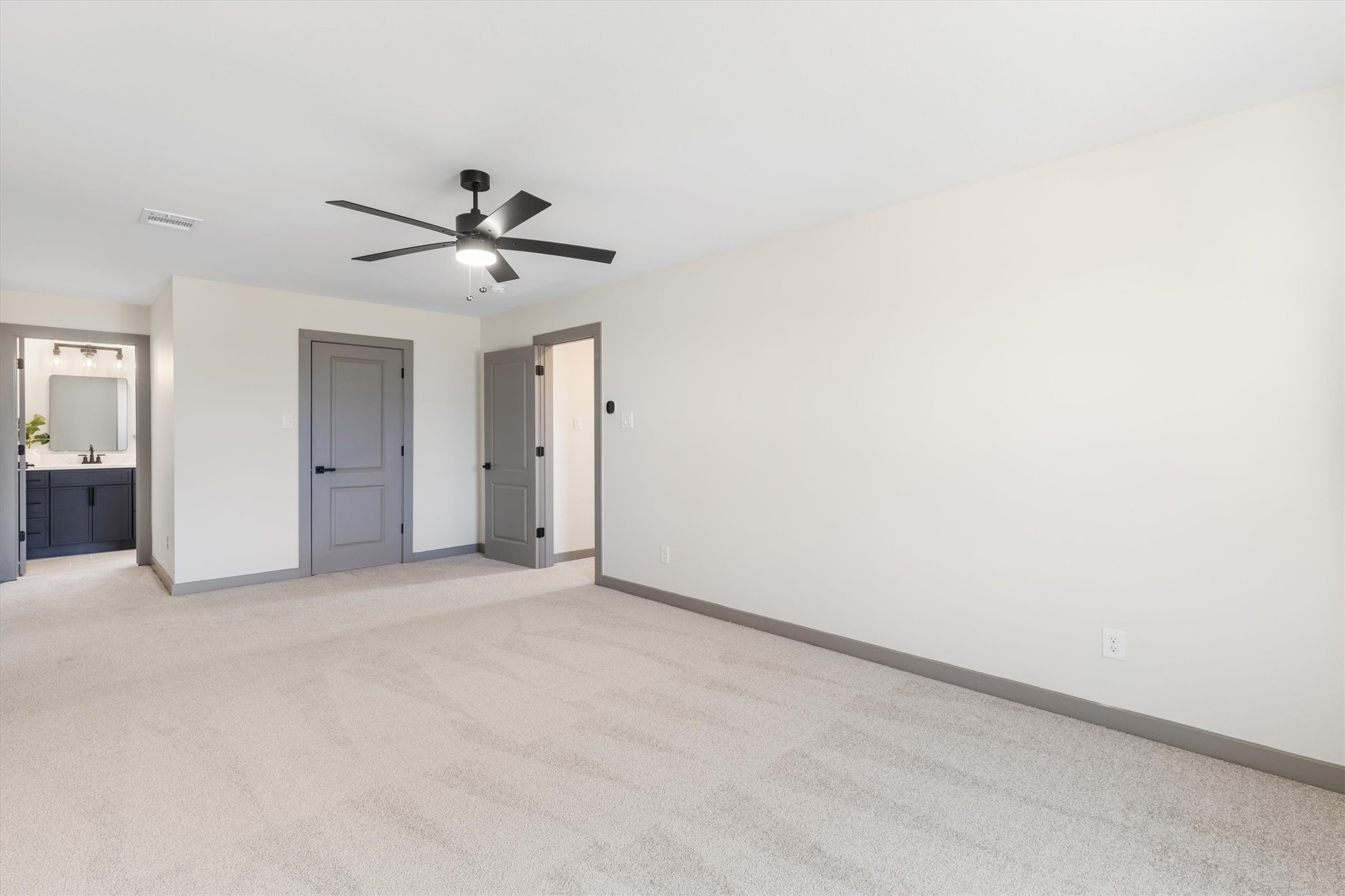 1561 Dixie Estates Way Whitesboro TX 76273