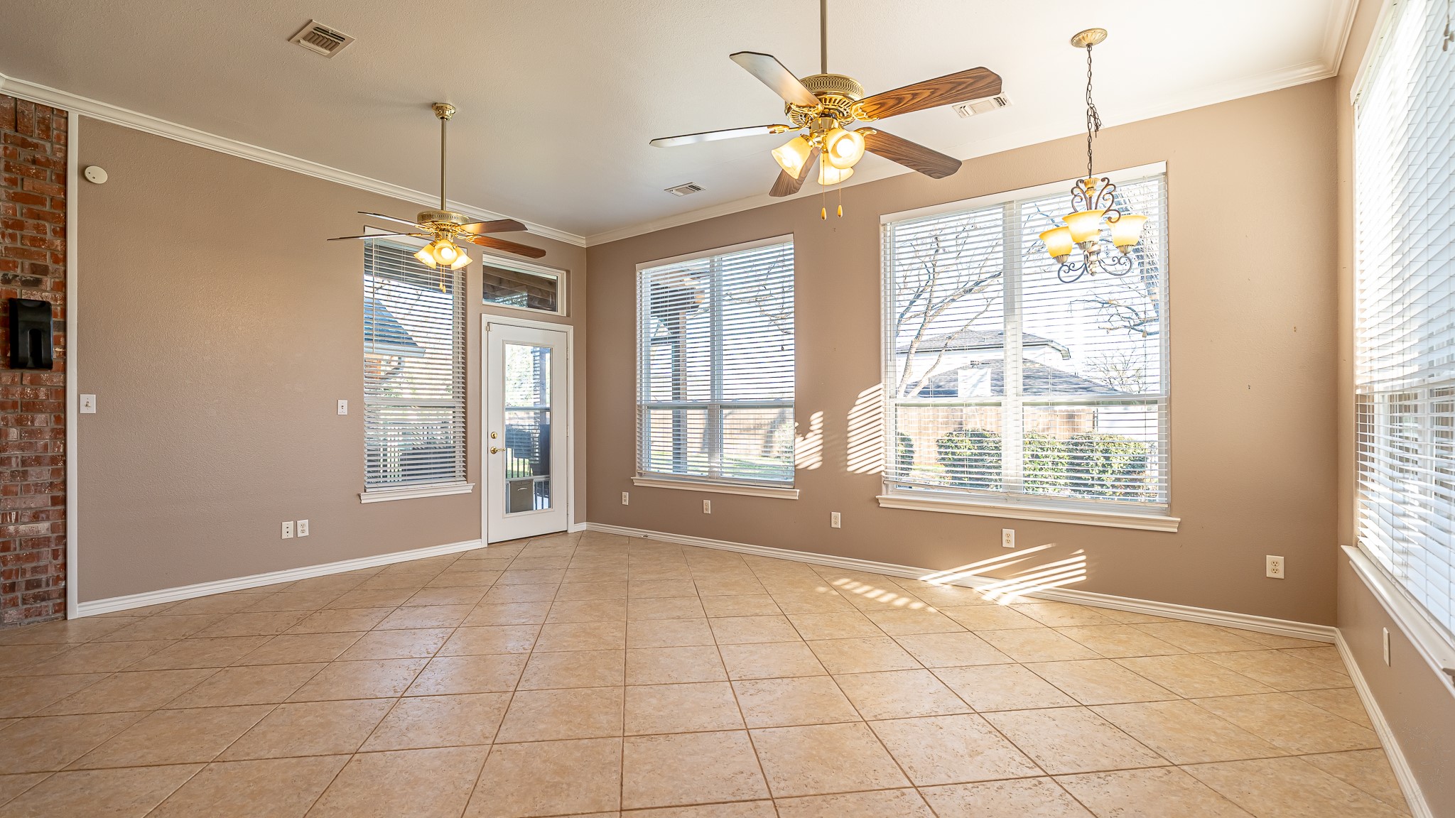 5615 Equestrian Court Granbury TX 76049