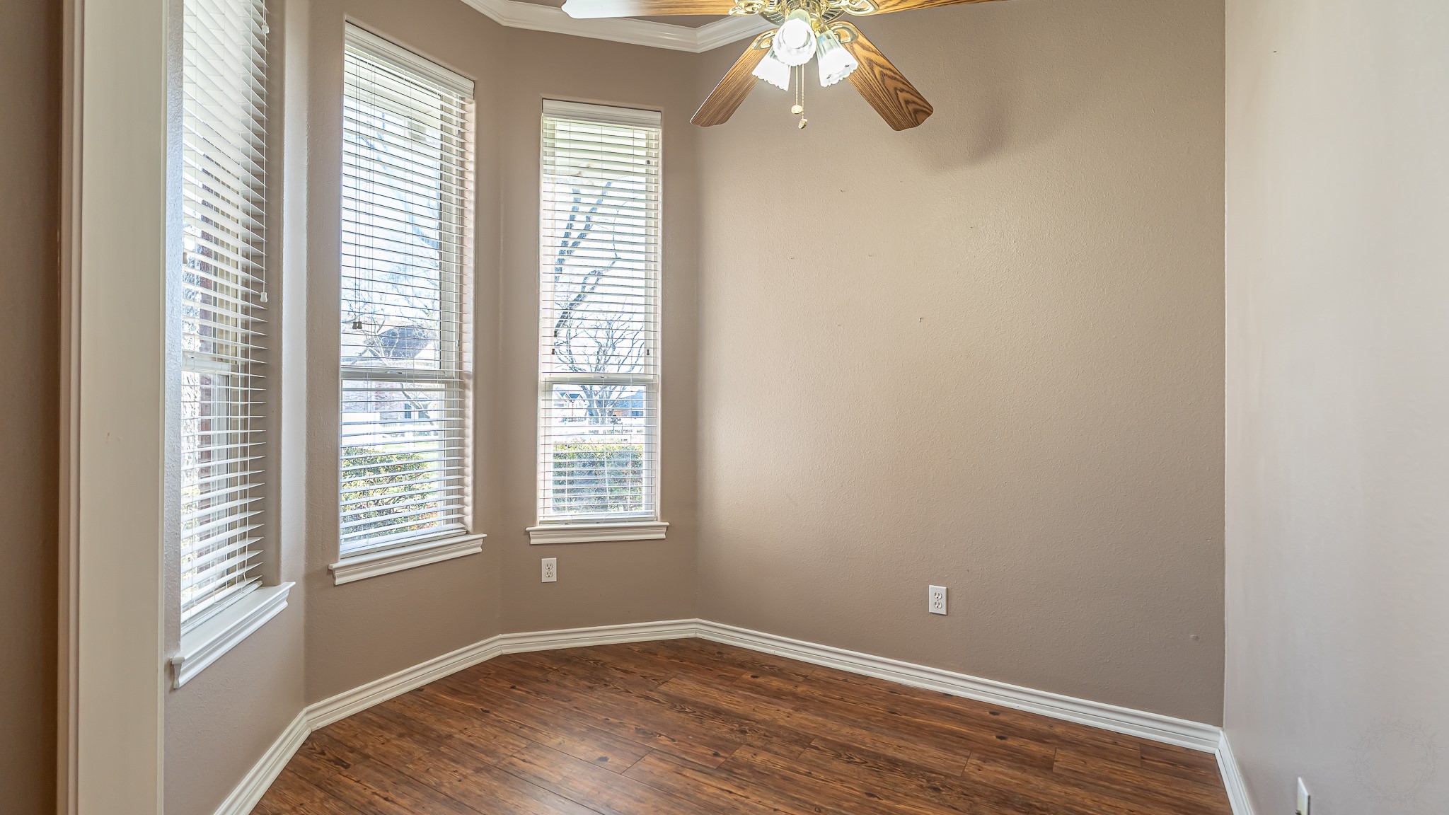 5615 Equestrian Court Granbury TX 76049