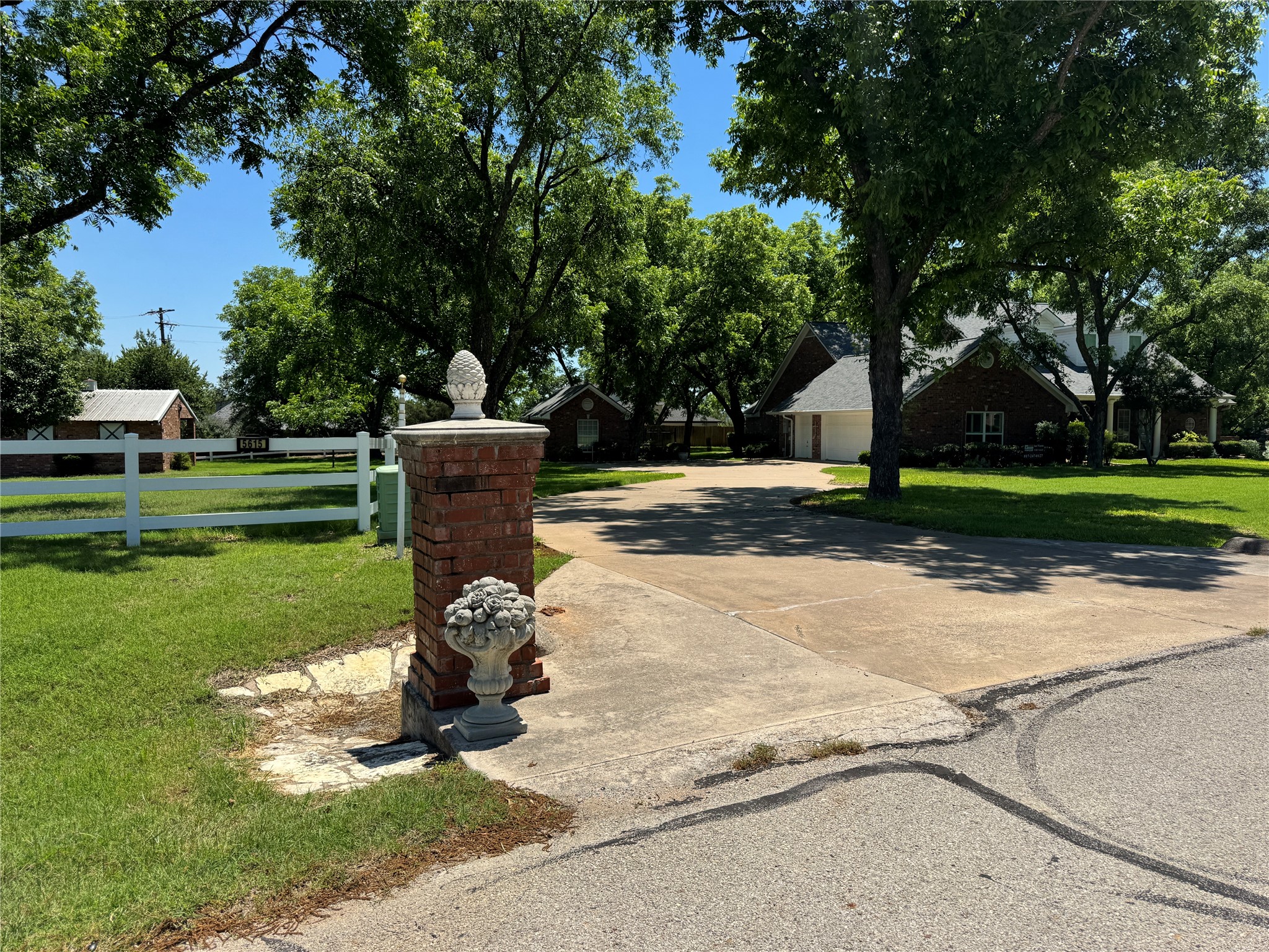 5615 Equestrian Court Granbury TX 76049