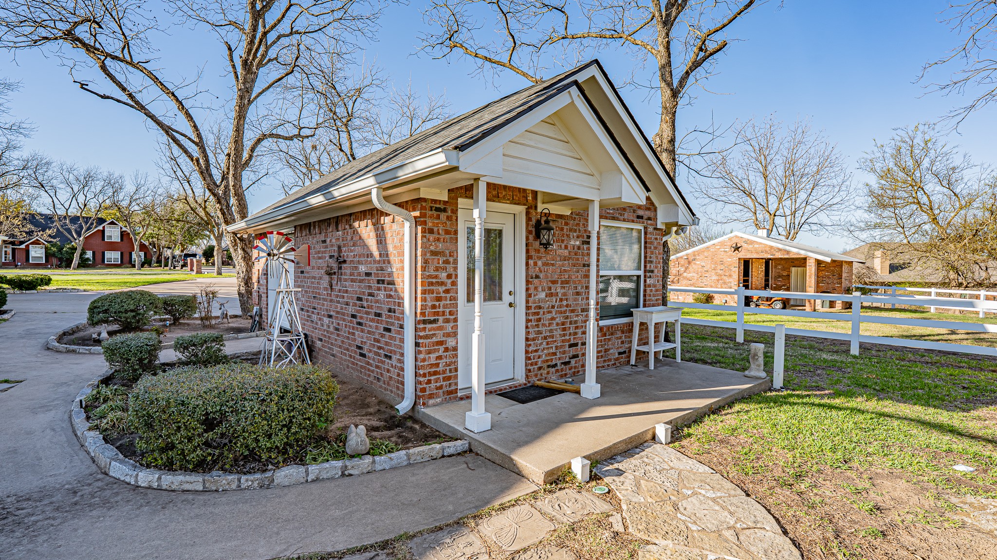 5615 Equestrian Court Granbury TX 76049