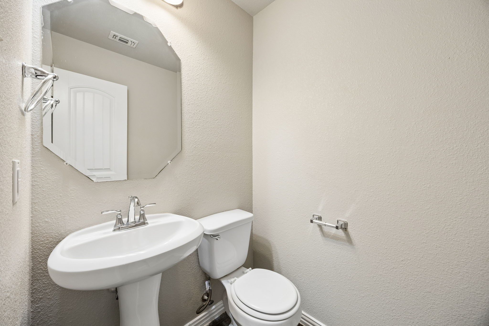 1549 Sierra Estate Trail Fort Worth TX 76119