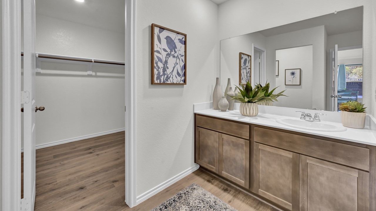 3204 Charleston Drive Ennis TX 75119