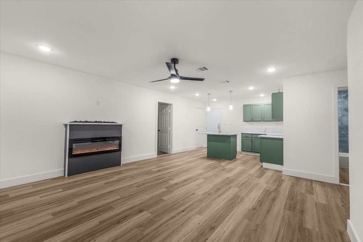 929 Glen Garden Drive Fort Worth TX 76104