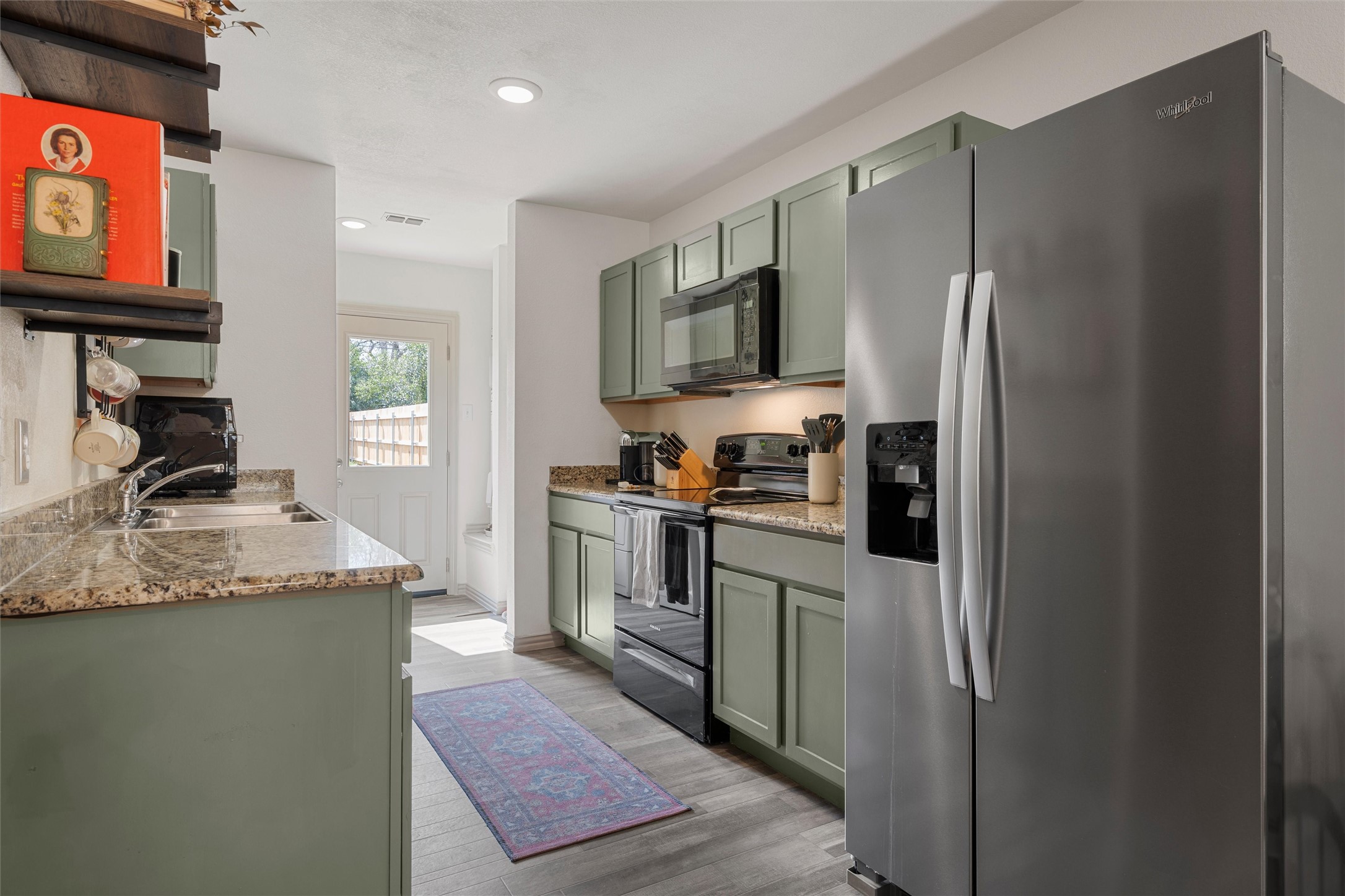 1124 N 13th Street Waco TX 76707