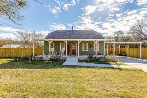 417 W 14th Street Joshua TX 76058