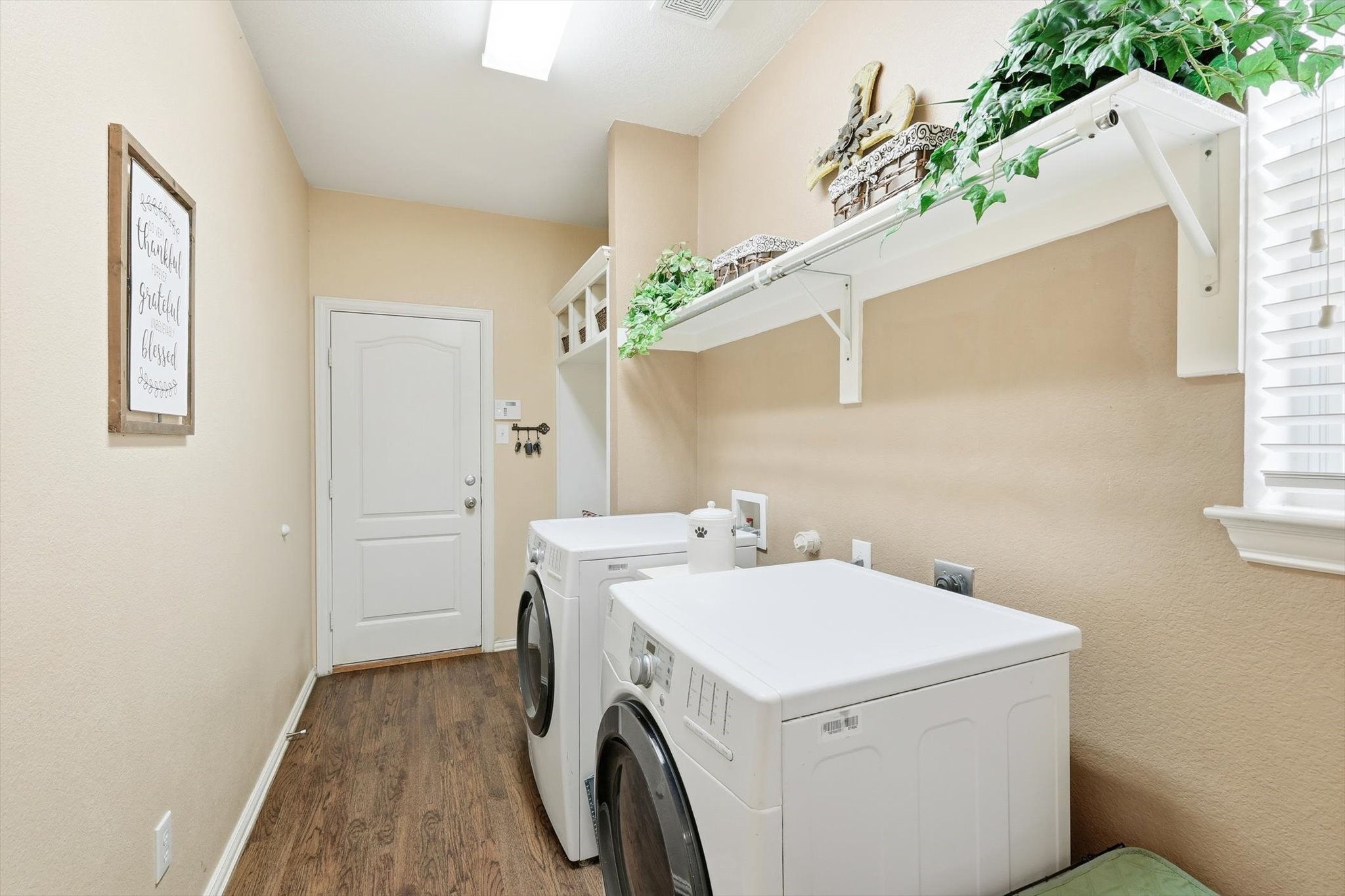 377 Kirby Drive Lantana TX 76226