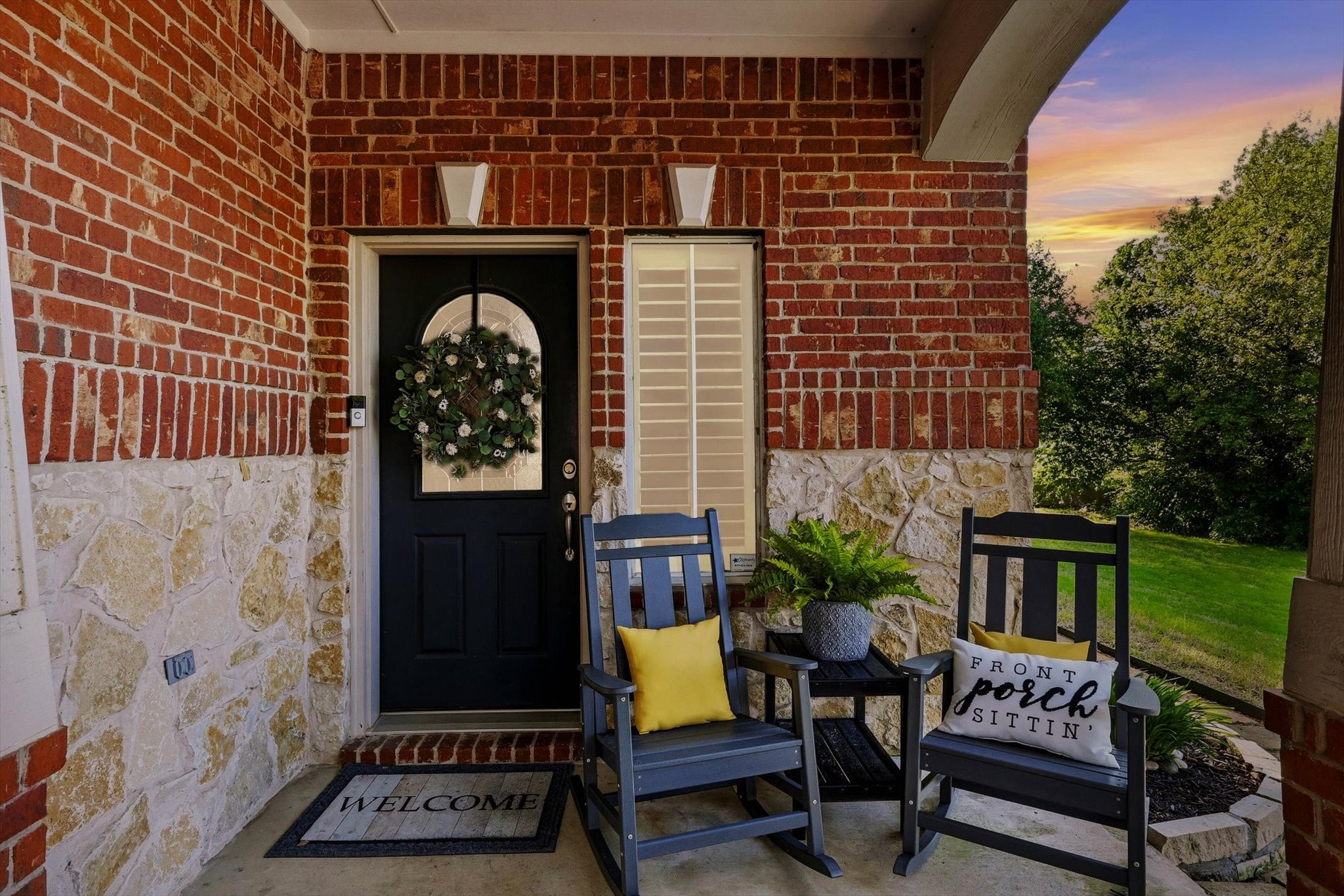 377 Kirby Drive Lantana TX 76226