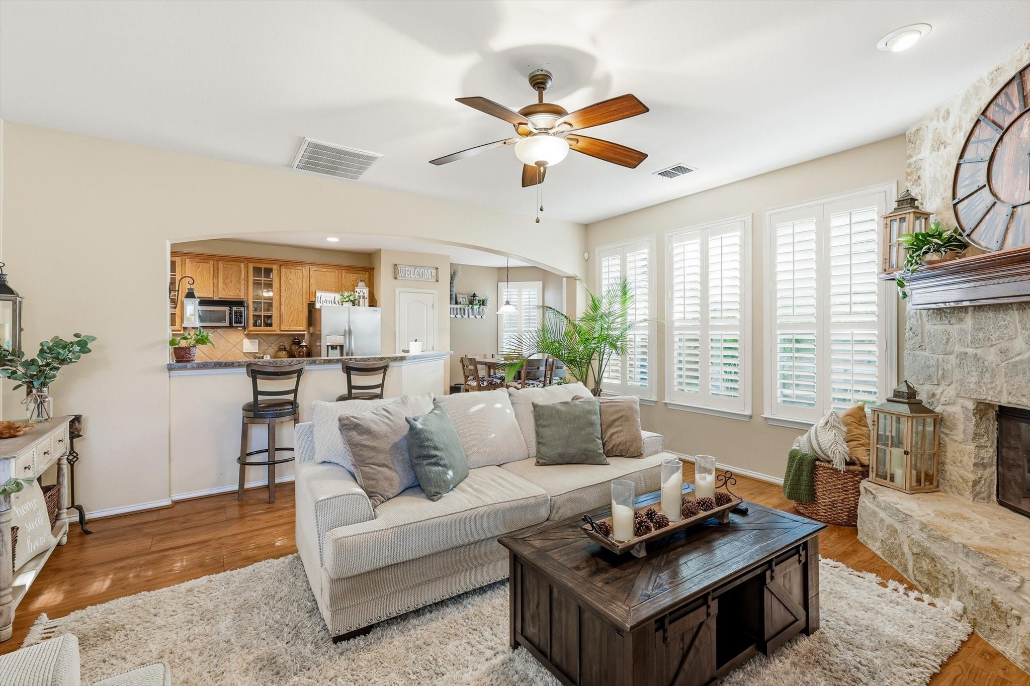 377 Kirby Drive Lantana TX 76226