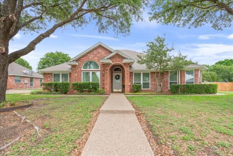 1216 Darbyton Drive Hewitt TX 76643