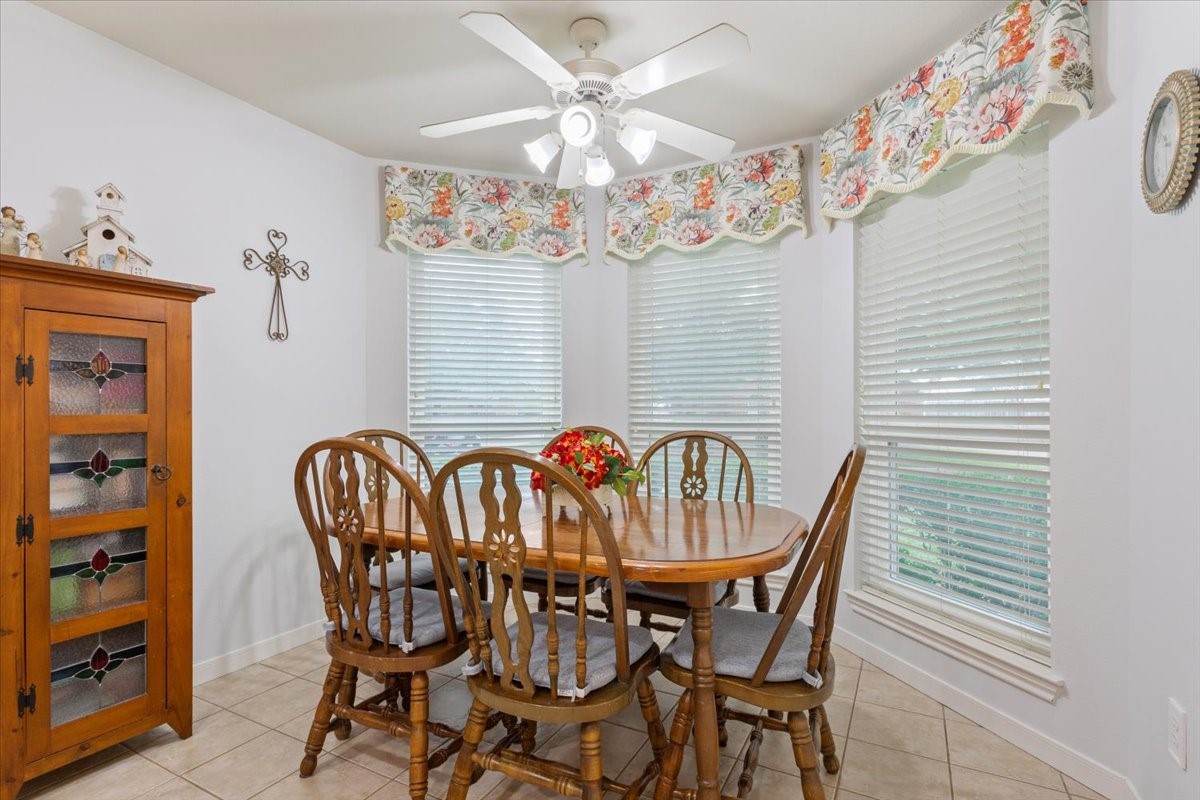1216 Darbyton Drive Hewitt TX 76643