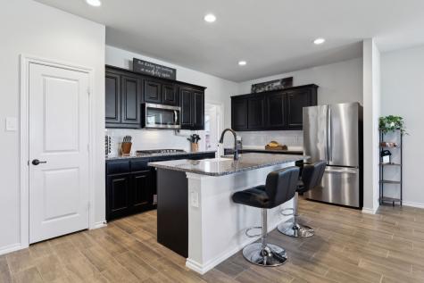 2028 Twisted Tree Lane Mesquite TX 75181