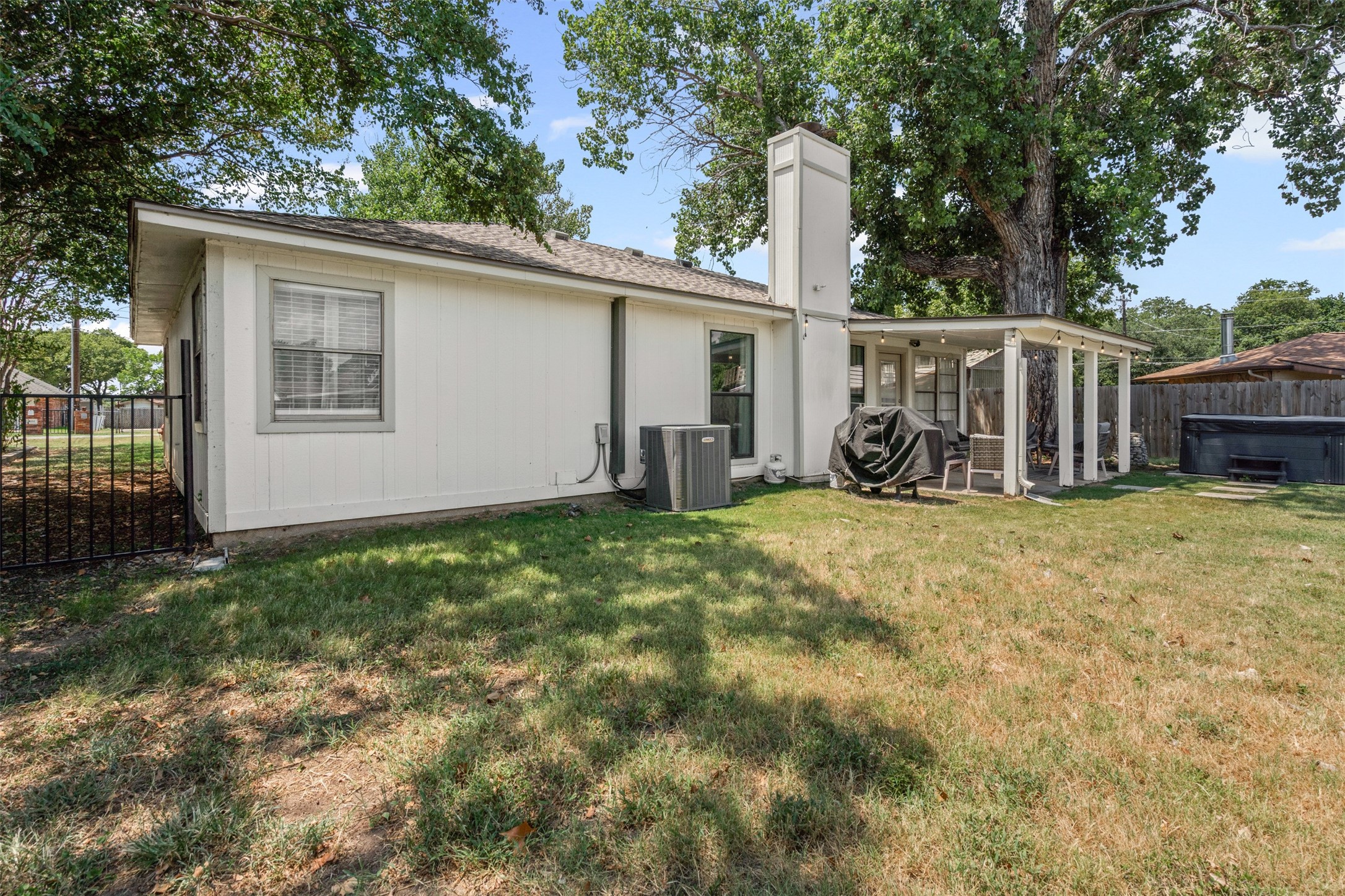 4603 Rendezvous Court Granbury TX 76049