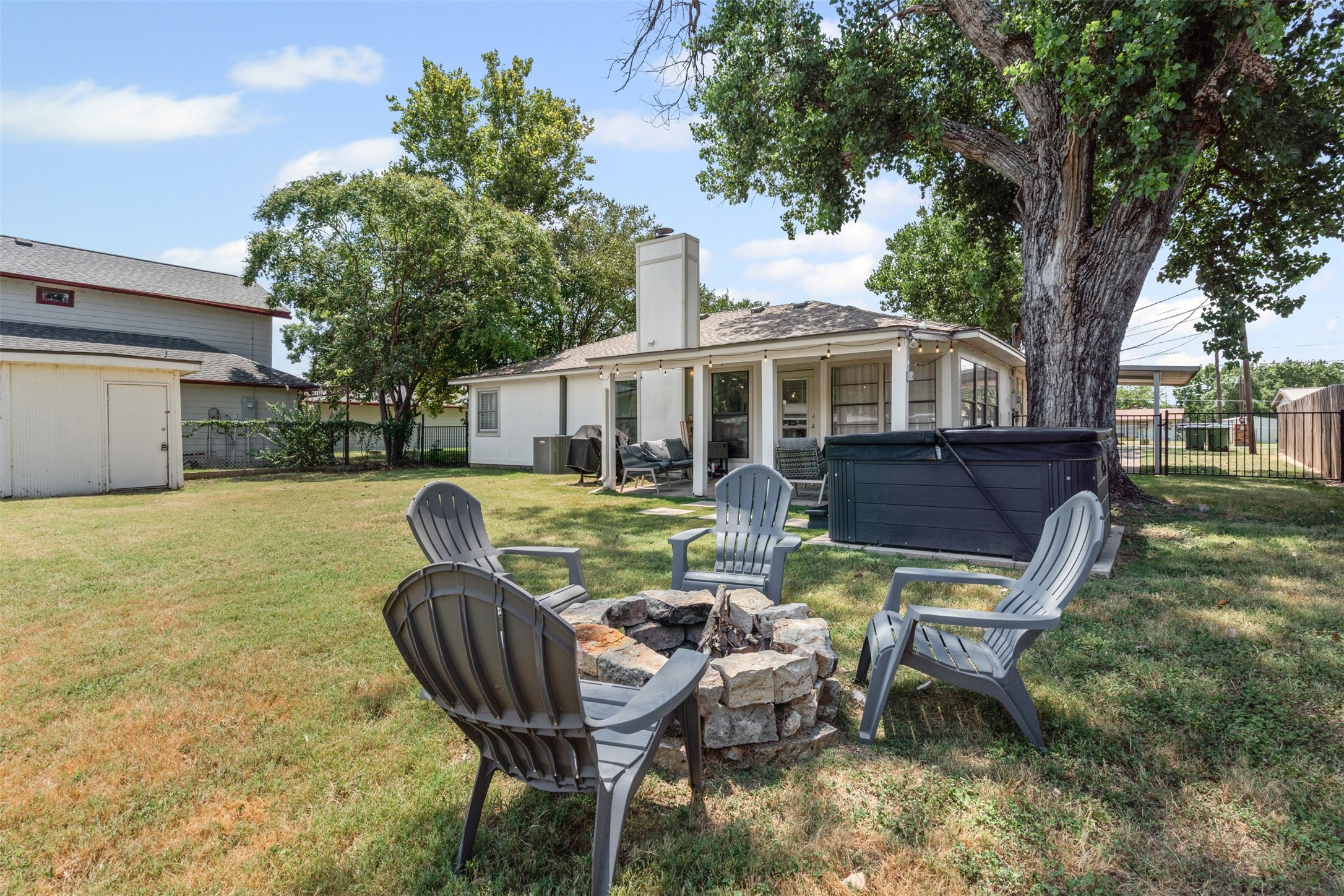4603 Rendezvous Court Granbury TX 76049