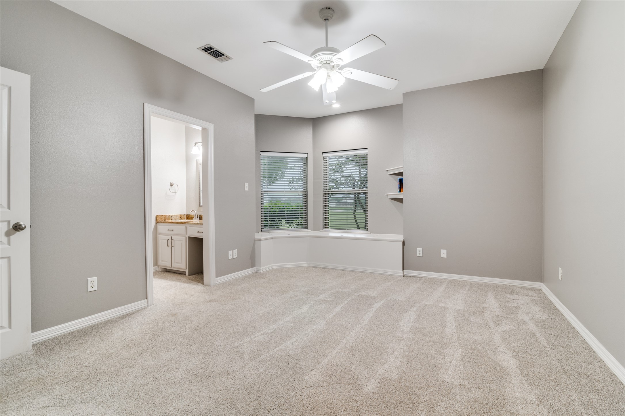 9687 County Road 483 Lavon TX 75166