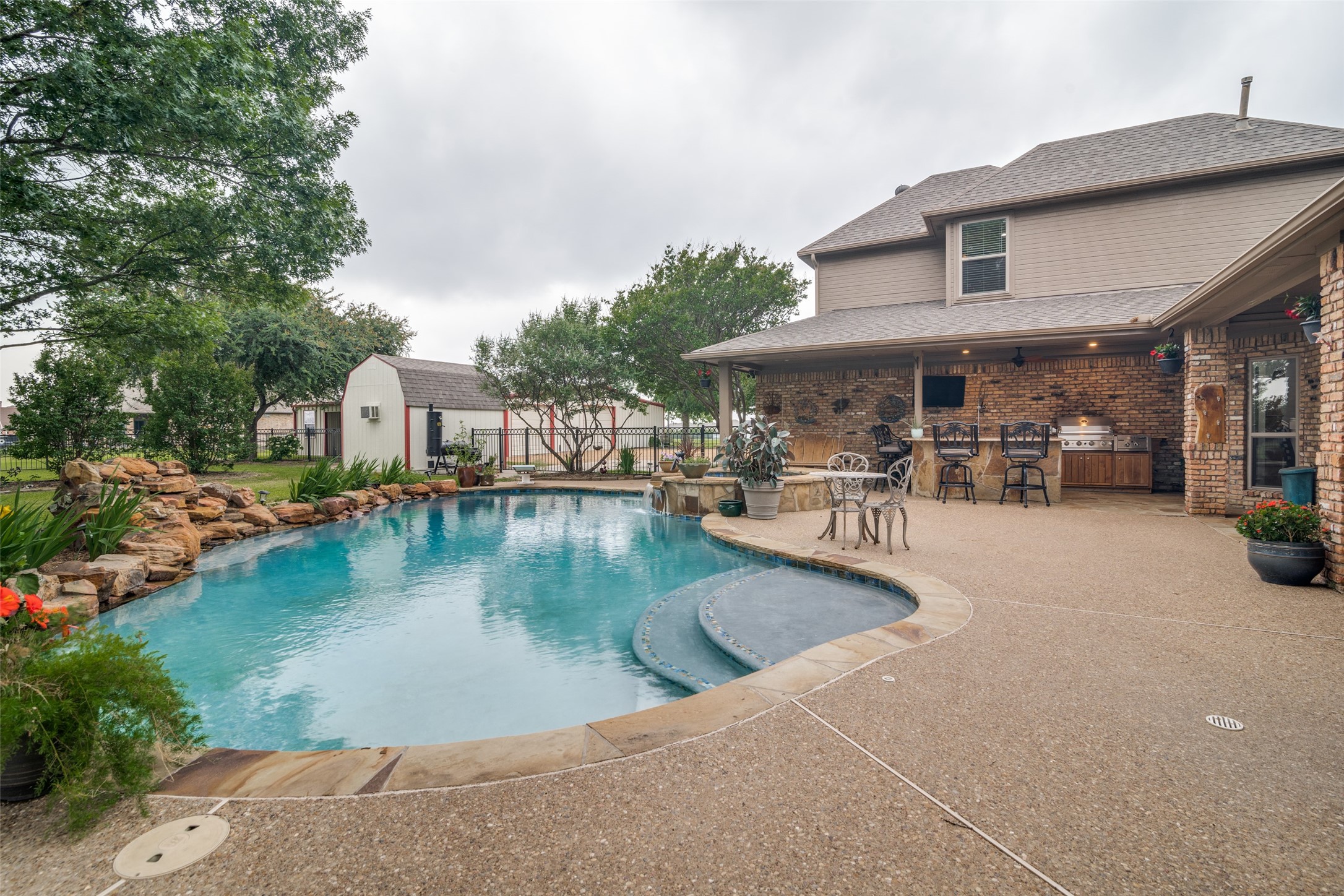 9687 County Road 483 Lavon TX 75166