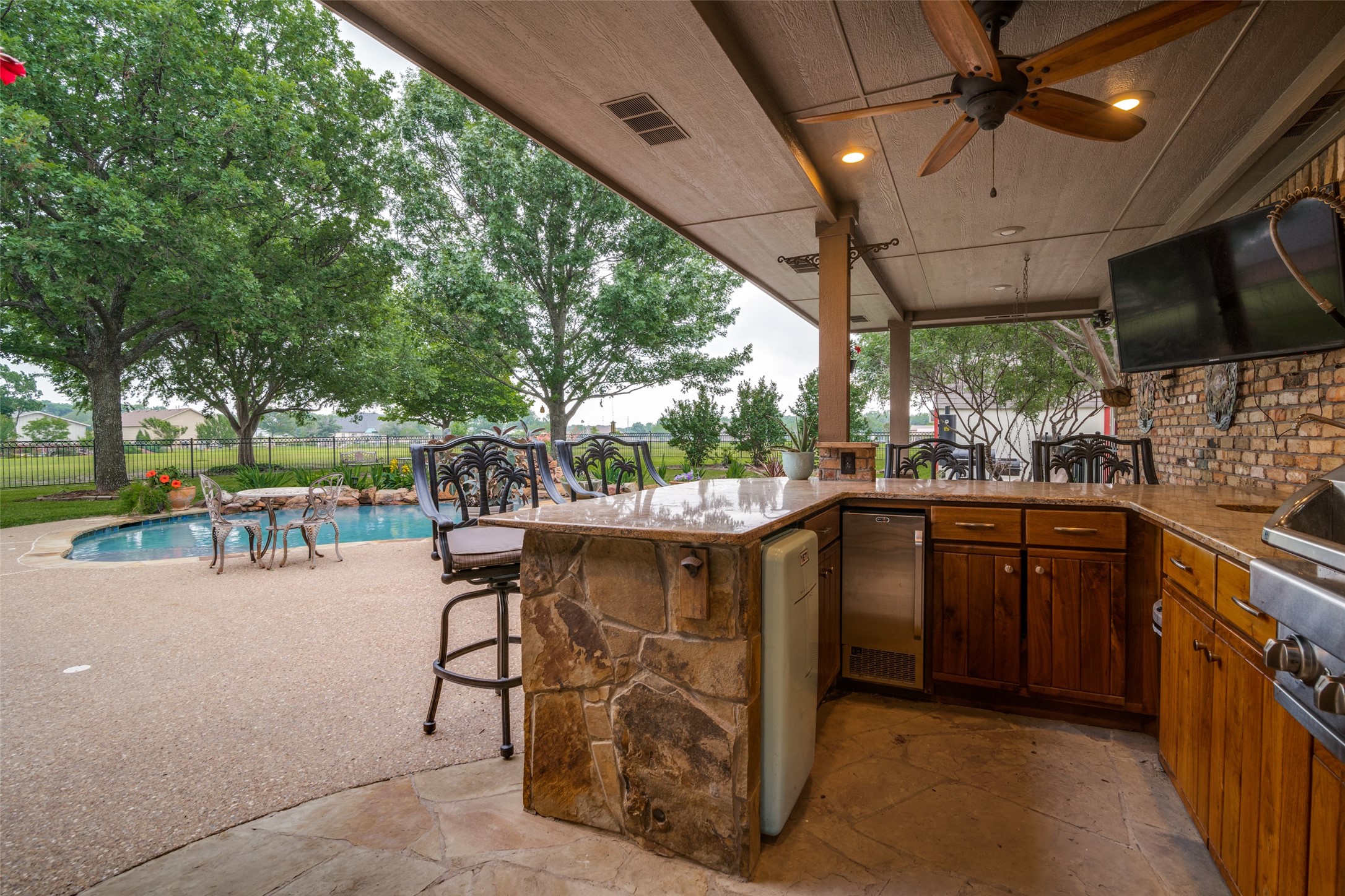 9687 County Road 483 Lavon TX 75166