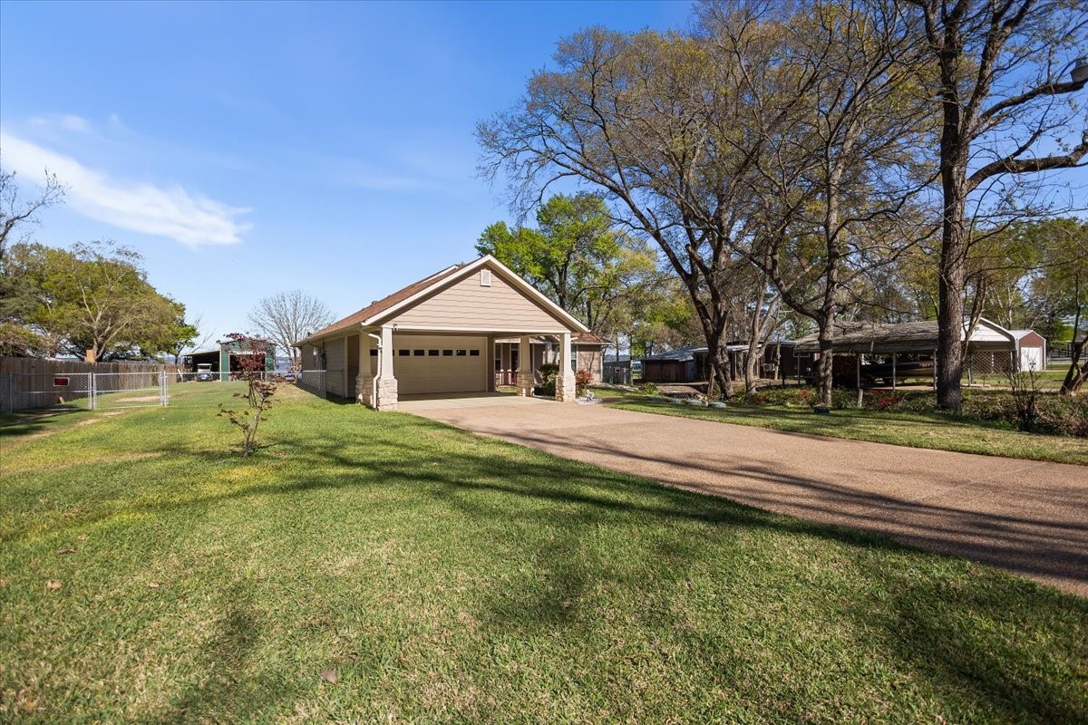 4789 Sunrise Drive Chandler TX 75758