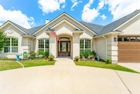 765 Bluebonnet Drive Stephenville TX 76401