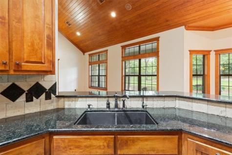 735 Winding Trail Crawford TX 76638