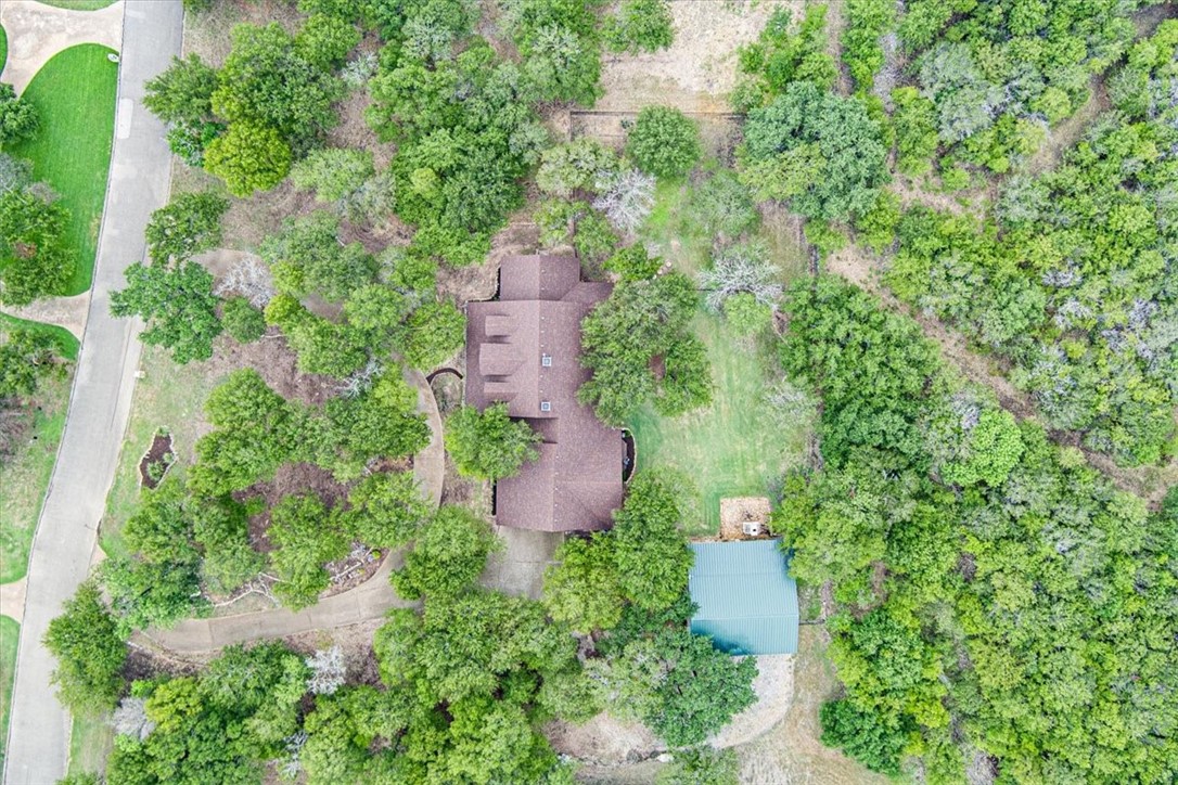 735 Winding Trail Crawford TX 76638