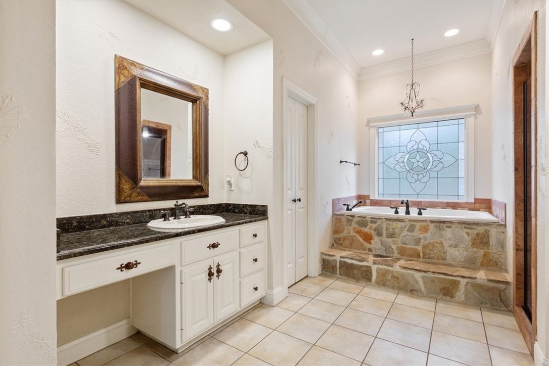 735 Winding Trail Crawford TX 76638