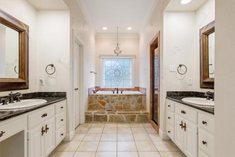 735 Winding Trail Crawford TX 76638