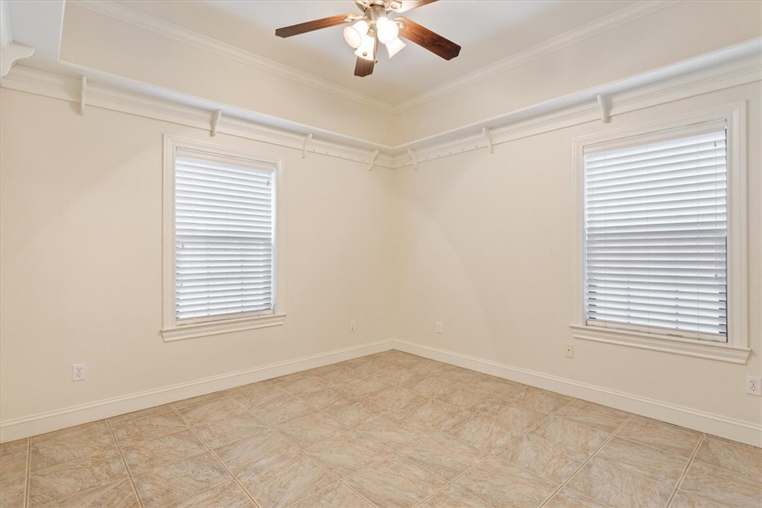 735 Winding Trail Crawford TX 76638