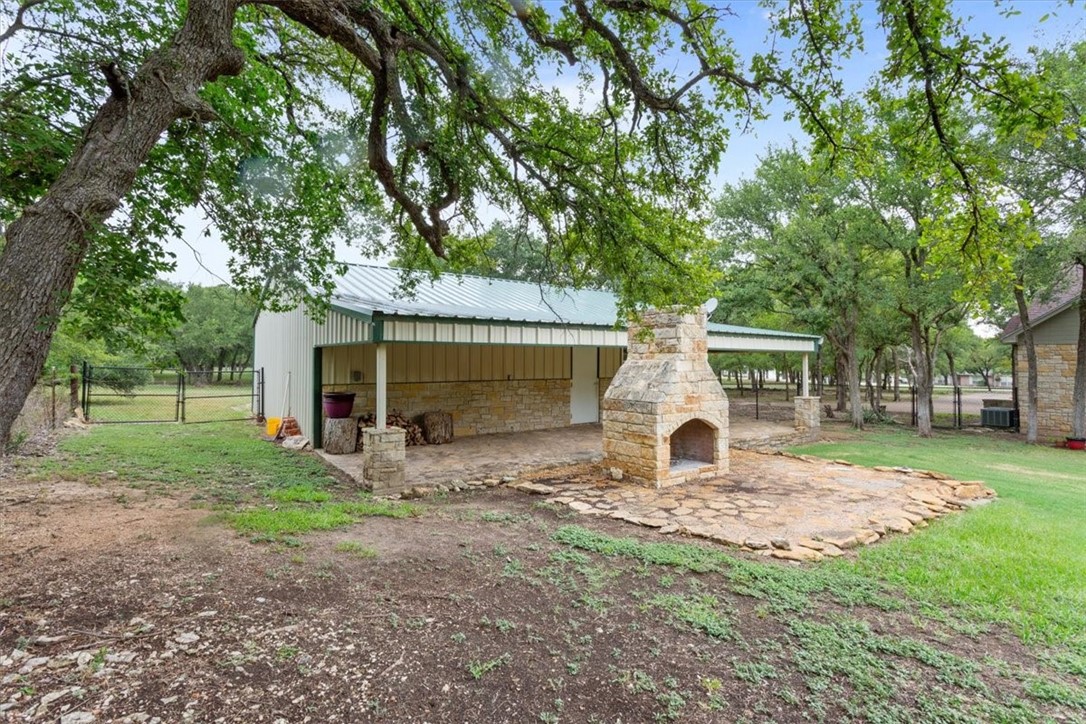 735 Winding Trail Crawford TX 76638