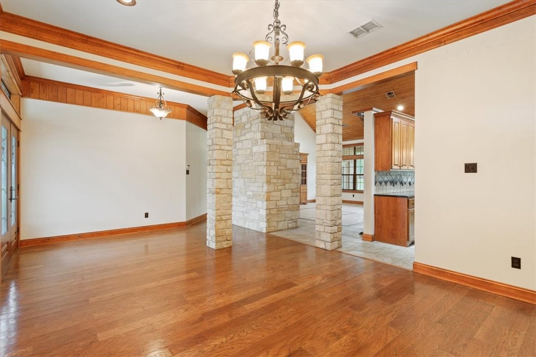 735 Winding Trail Crawford TX 76638