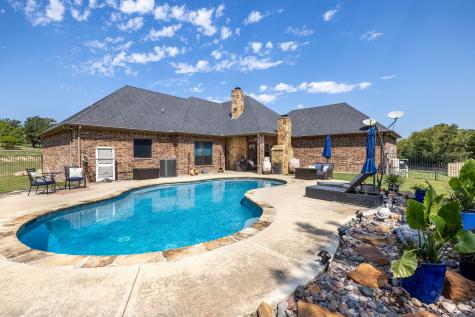 120 Royal Drive Weatherford TX 76085