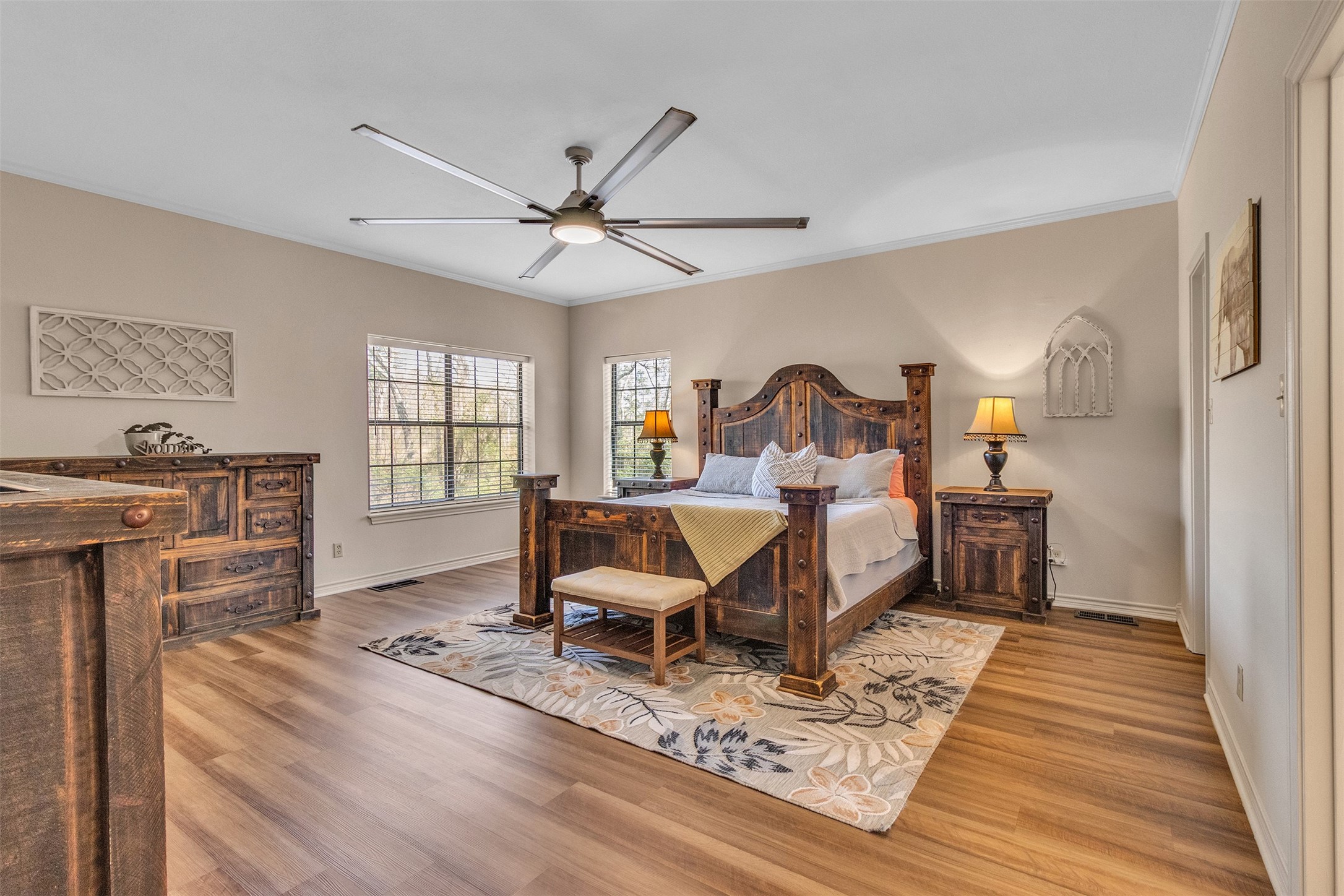 1109 Sherwood Street Gladewater TX 75647
