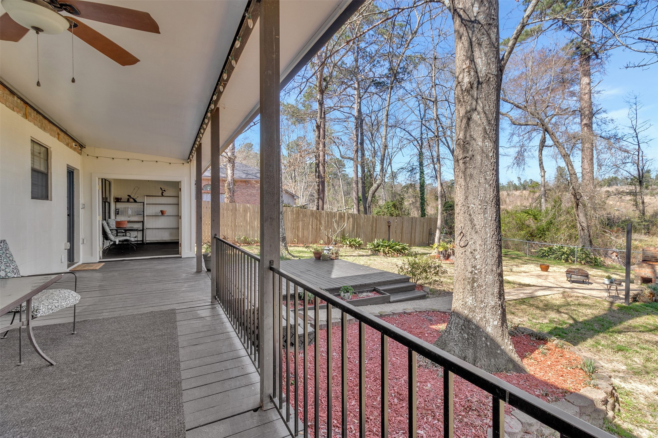 1109 Sherwood Street Gladewater TX 75647