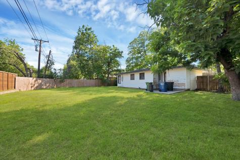 1103 Bellaire Drive Grapevine TX 76051