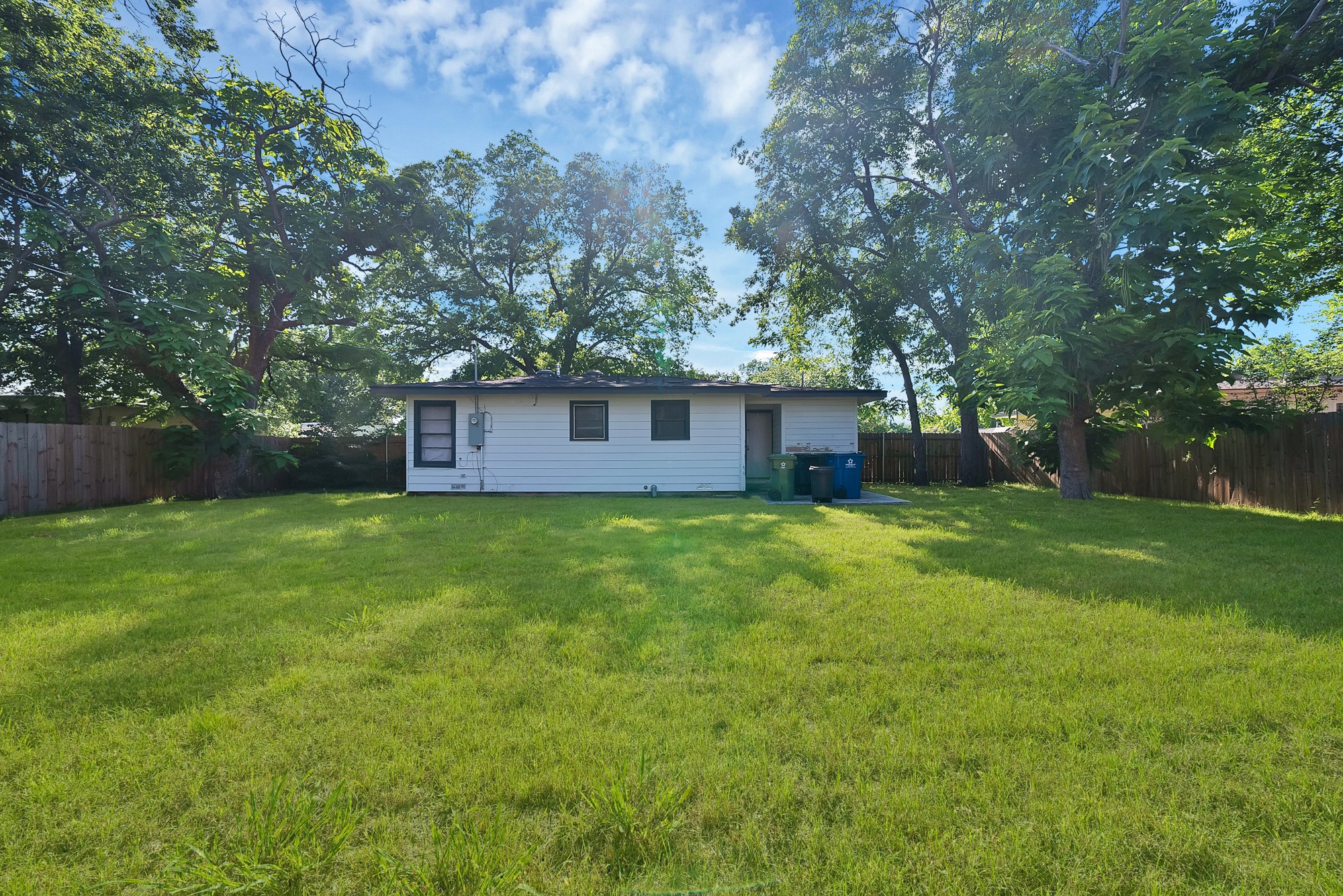 1103 Bellaire Drive Grapevine TX 76051