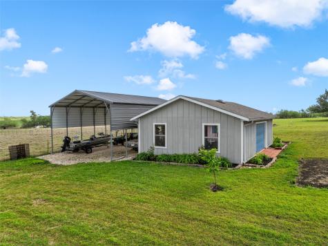 12851 Reeds Lake Road Rogers TX 76569