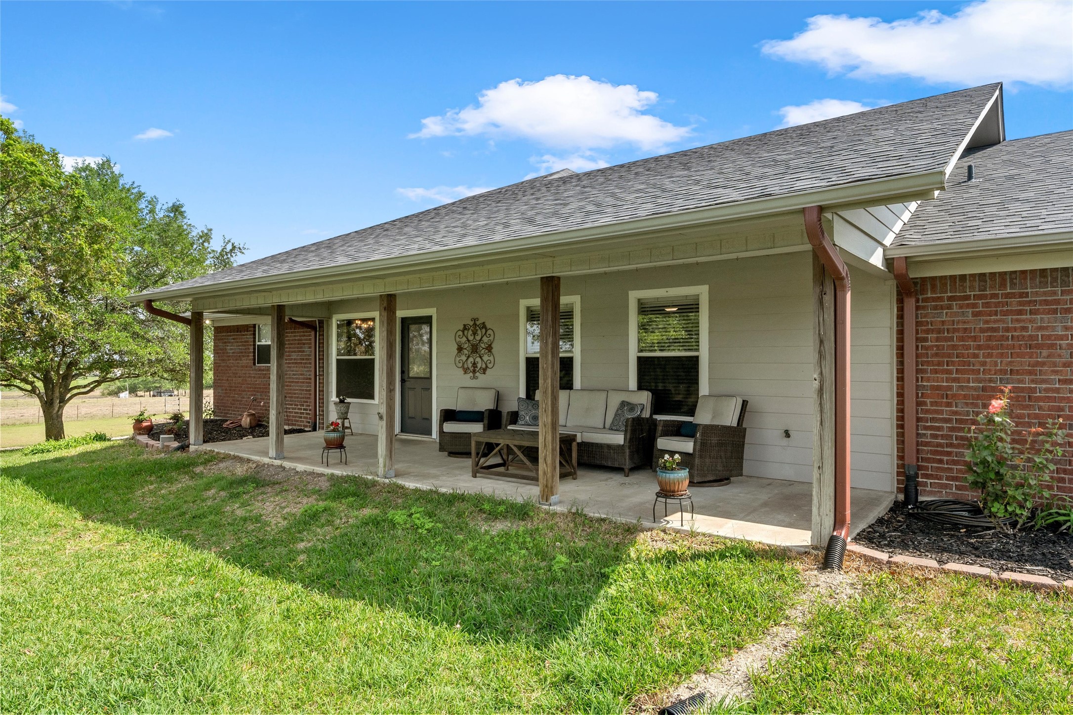 12851 Reeds Lake Road Rogers TX 76569