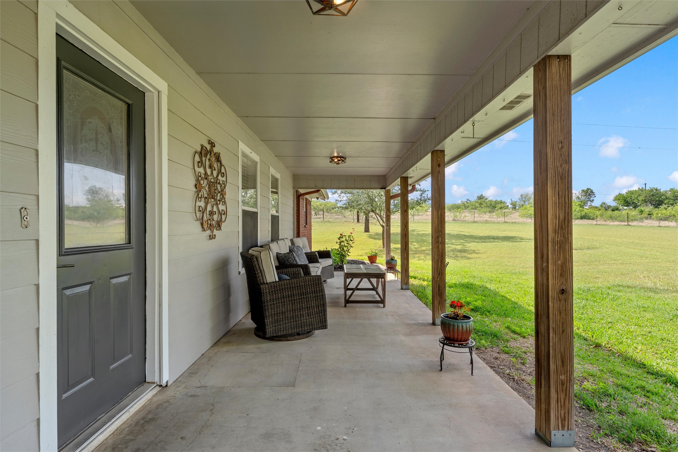 12851 Reeds Lake Road Rogers TX 76569
