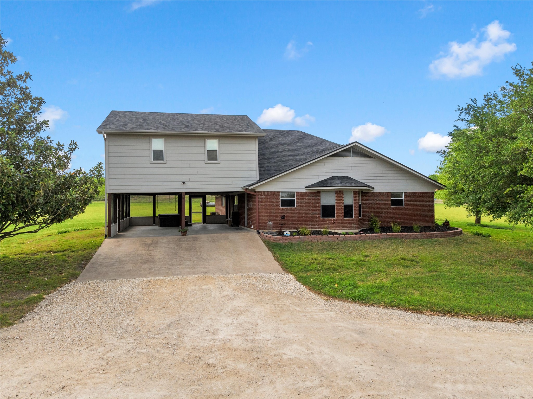 12851 Reeds Lake Road Rogers TX 76569