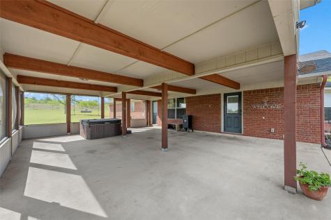 12851 Reeds Lake Road Rogers TX 76569